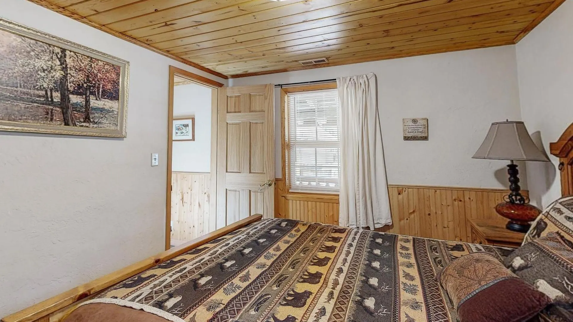 בית נופש סאות' לייק טאהו Hank Monk Manor